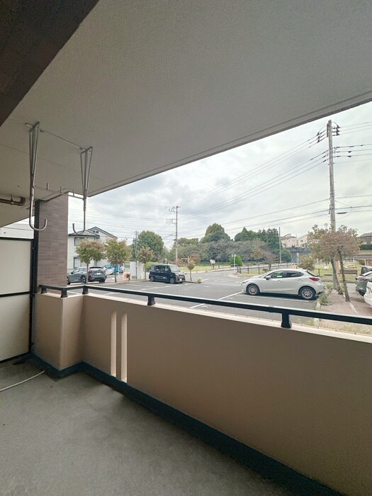 物件内観写真16　(室内からの展望)