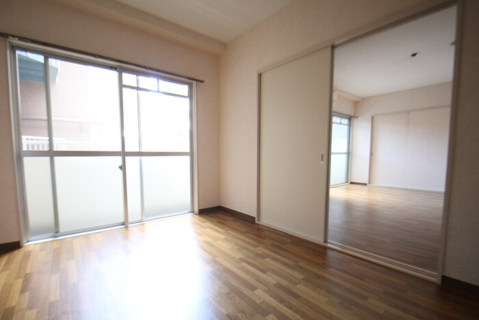 物件内観写真21　(居室)