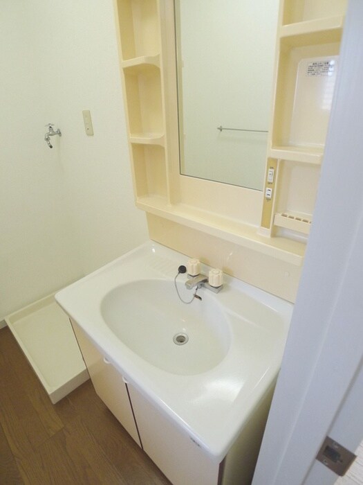 物件内観写真12　(洗面)