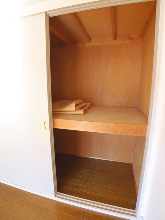 物件内観写真13　(収納)