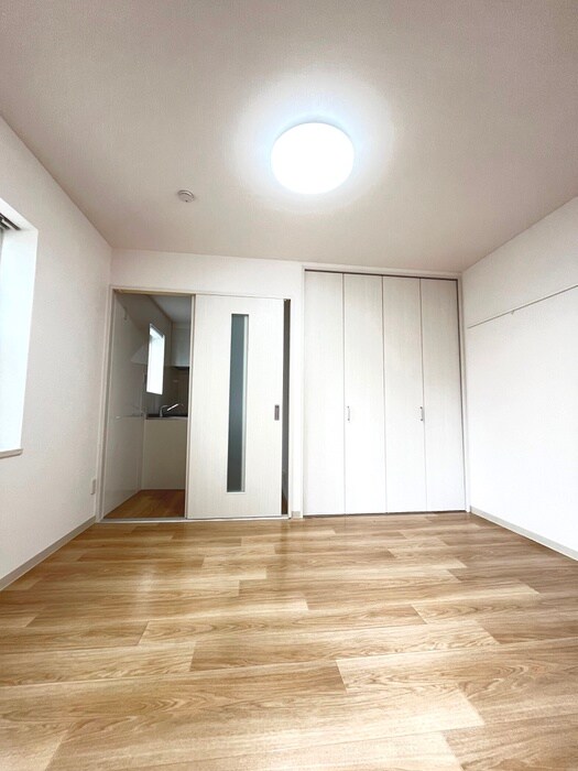 物件内観写真8　(居室)