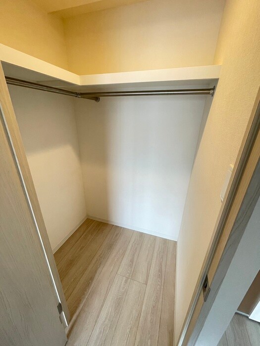 物件内観写真10　(収納)