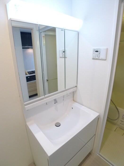 物件内観写真10　(洗面)