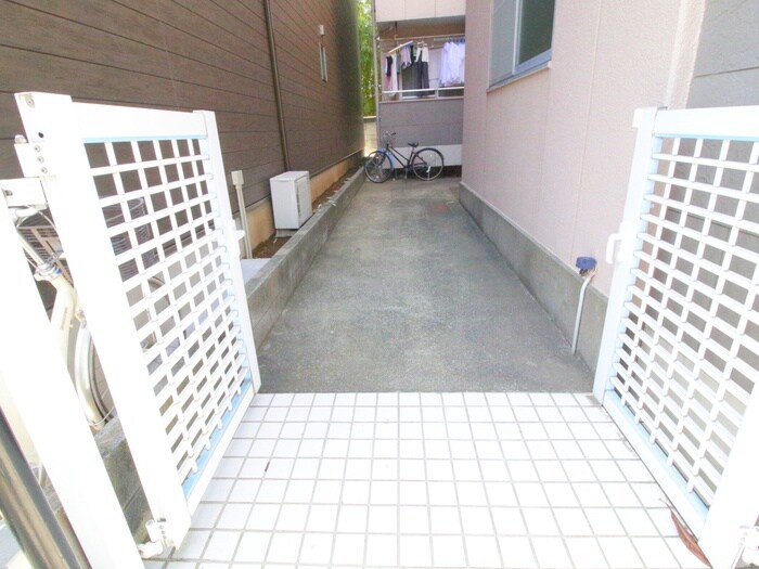 物件外観写真4　(その他)