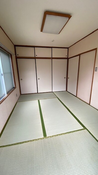 物件内観写真9　(居室)