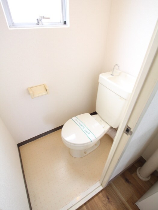 物件内観写真8　(トイレ)