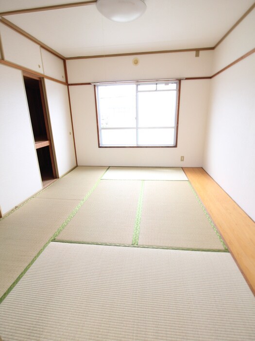 物件内観写真11　(居室)