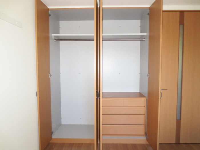 物件内観写真9　(収納)