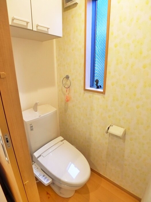 物件内観写真16　(トイレ)