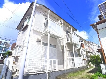 ハイツヨシノ外観写真