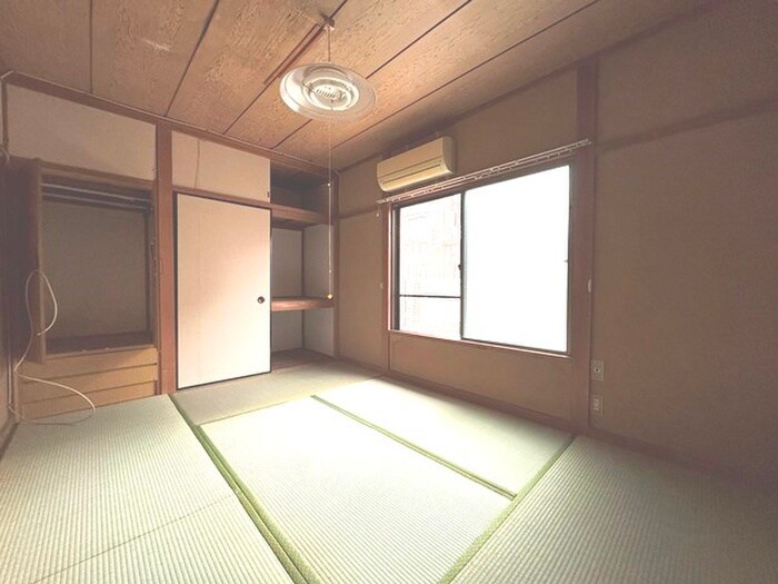 物件内観写真8　(居室)