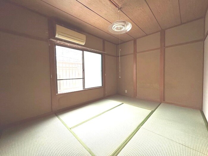 物件内観写真9　(居室)