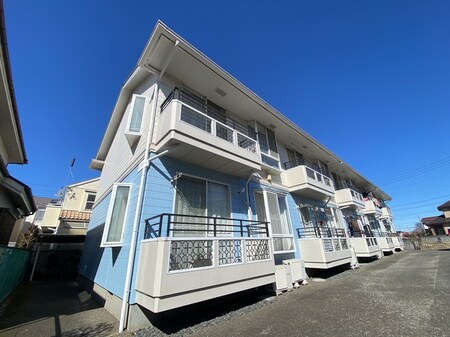 リバーハウス外観写真