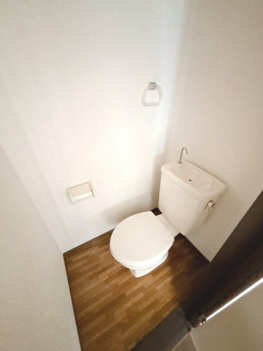 物件内観写真12　(トイレ)