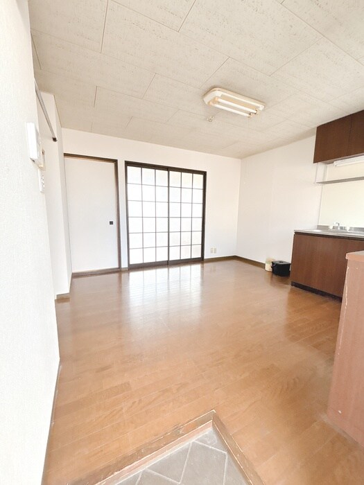 物件内観写真14　(廊下)