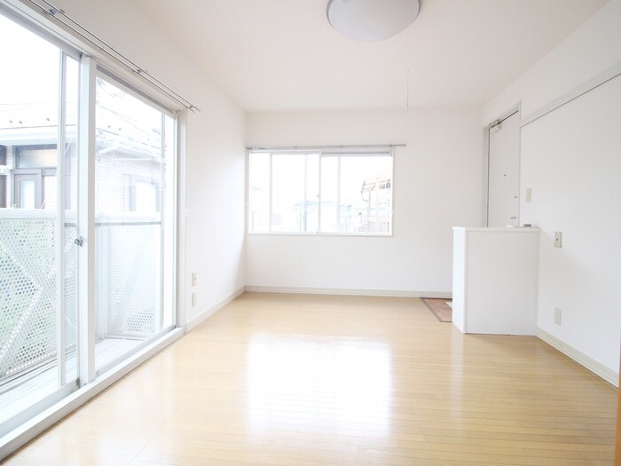 物件内観写真5　(居室)