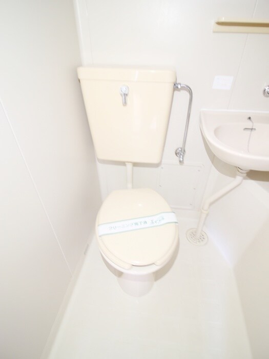 物件内観写真17　(トイレ)