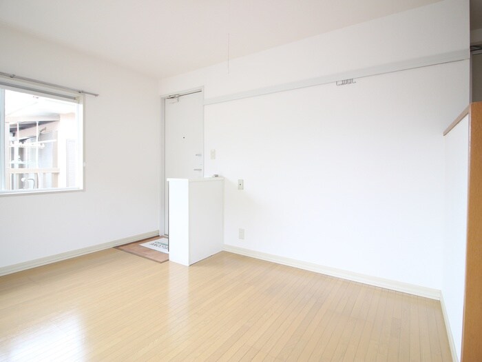 物件内観写真19　(居室)