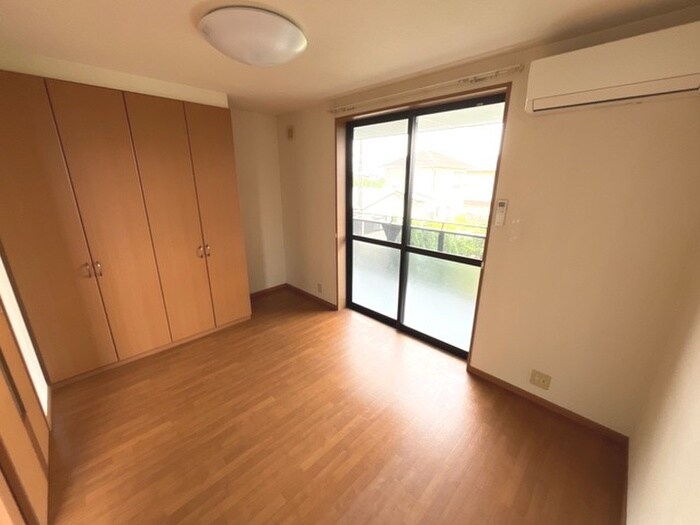 物件内観写真12　(居室)