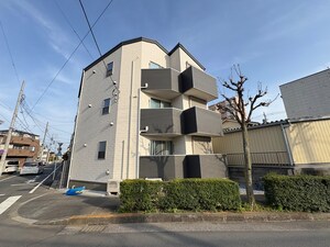 ソラーナ入谷外観写真