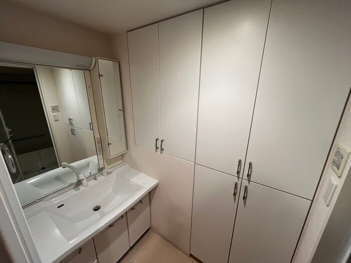 物件内観写真10　(洗面)