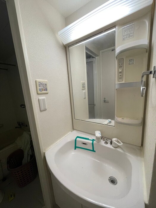 物件内観写真12　(洗面)