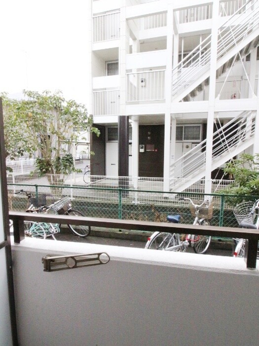 物件内観写真18　(室内からの展望)