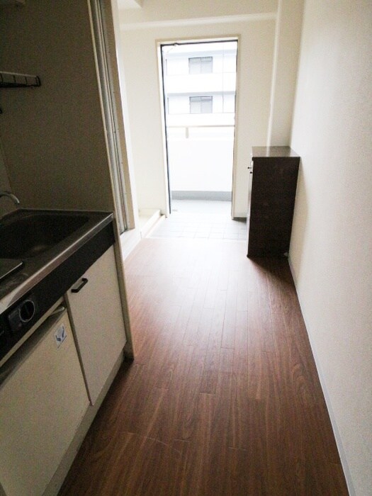 物件内観写真19　(廊下)