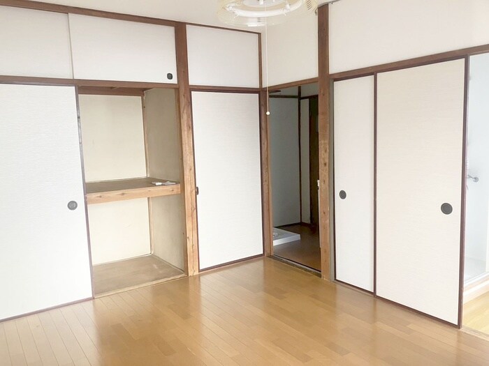 物件内観写真14　(居室)