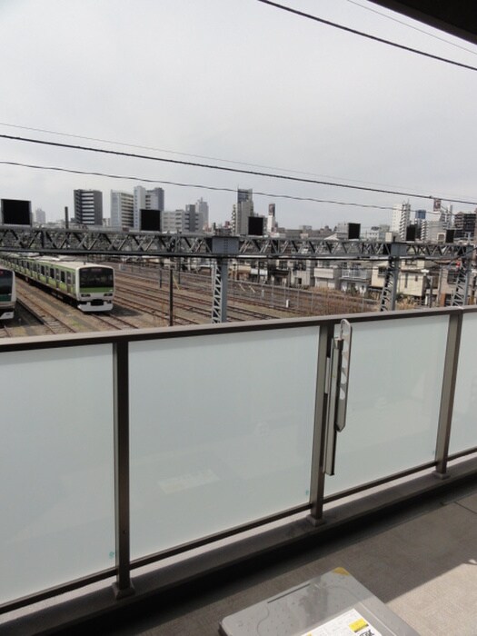 物件内観写真9　(ベランダ・バルコニー)