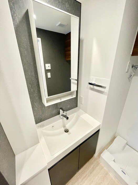 物件内観写真14　(洗面)