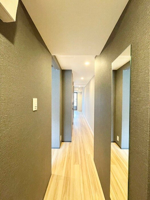 物件内観写真18　(廊下)