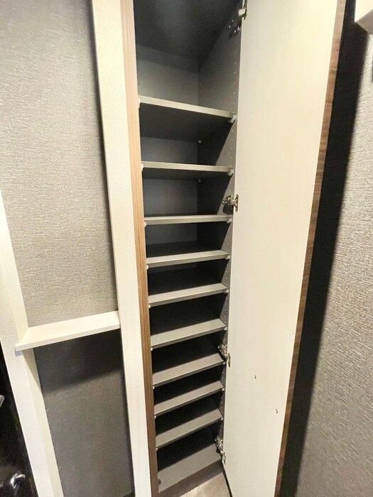 物件内観写真19　(靴箱)