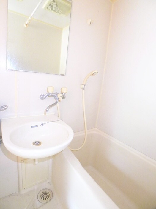 物件内観写真15　(洗面)