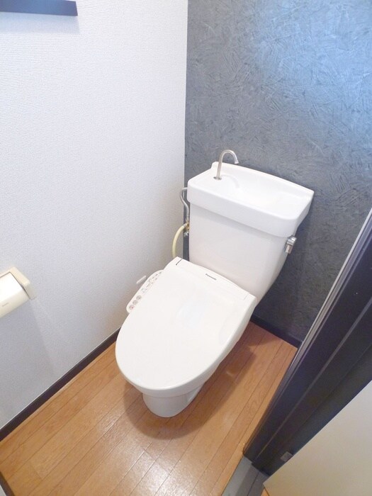 物件内観写真16　(トイレ)