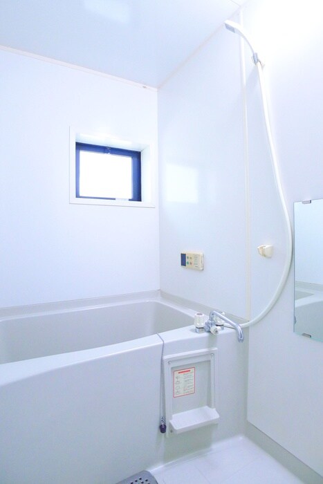 物件内観写真12　(バス／シャワールーム等)