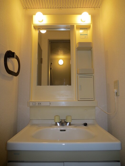 物件内観写真7　(洗面)