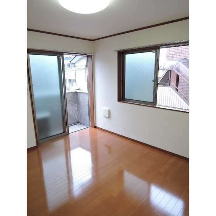 物件内観写真7　(居室)