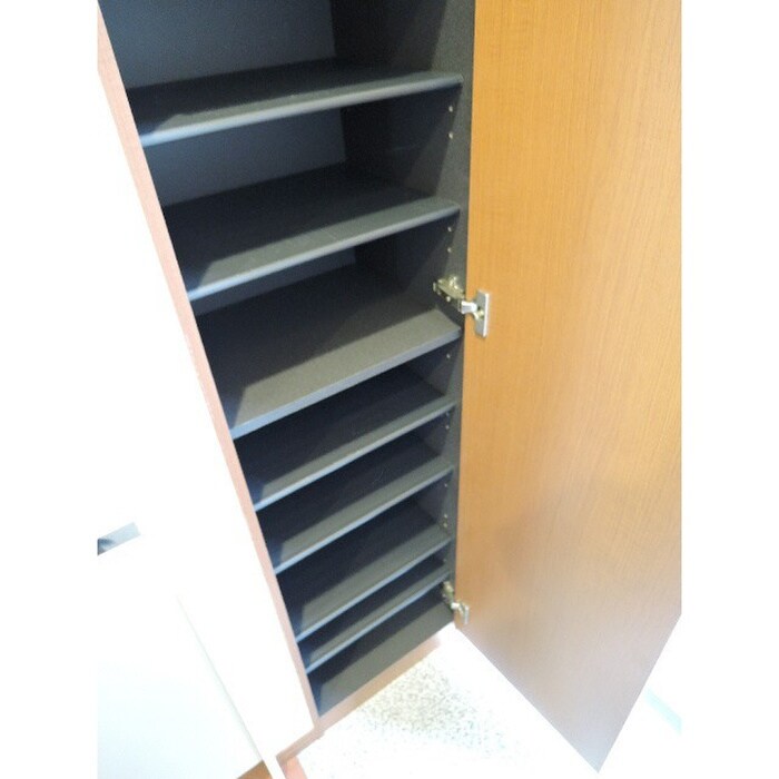 物件内観写真16　(靴箱)