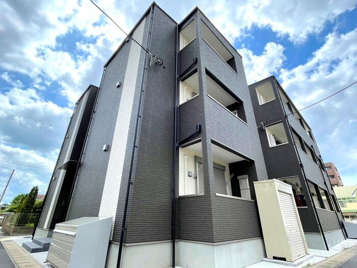 物件外観写真1　(外観写真)