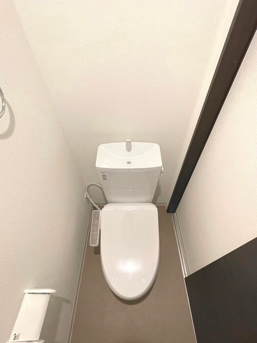 物件内観写真12　(トイレ)