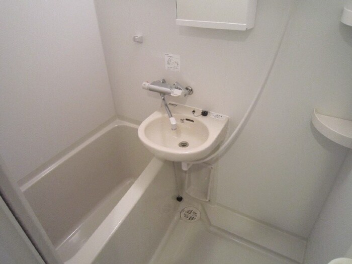 物件内観写真8　(バス／シャワールーム等)
