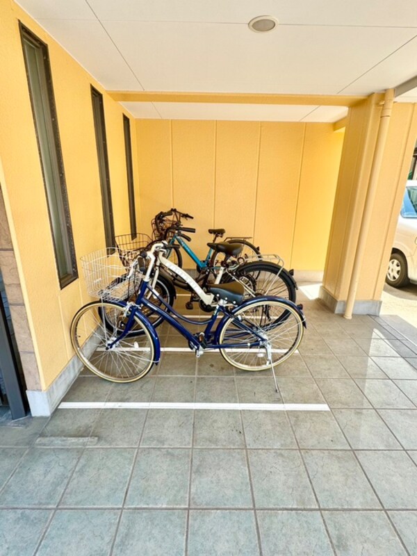 駐輪場