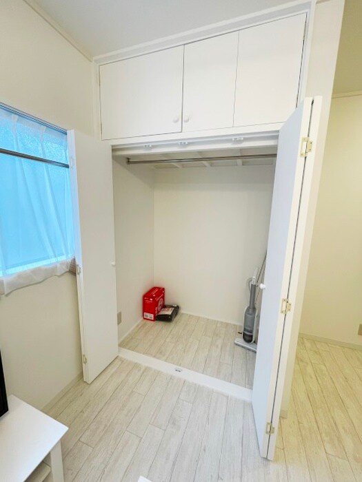 物件内観写真11　(収納)