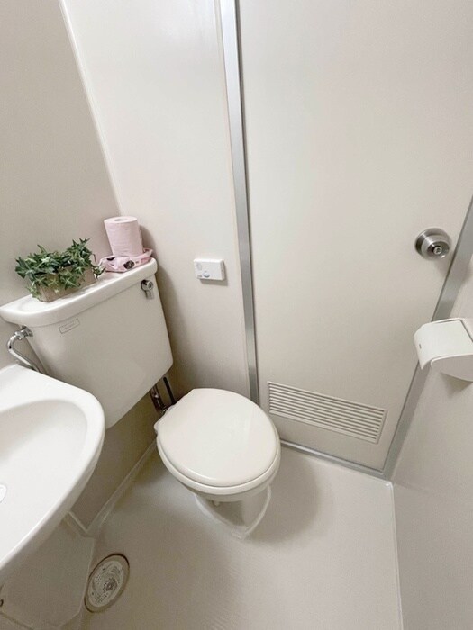 物件内観写真12　(トイレ)