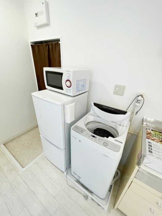 物件内観写真14　(洗濯機置場)