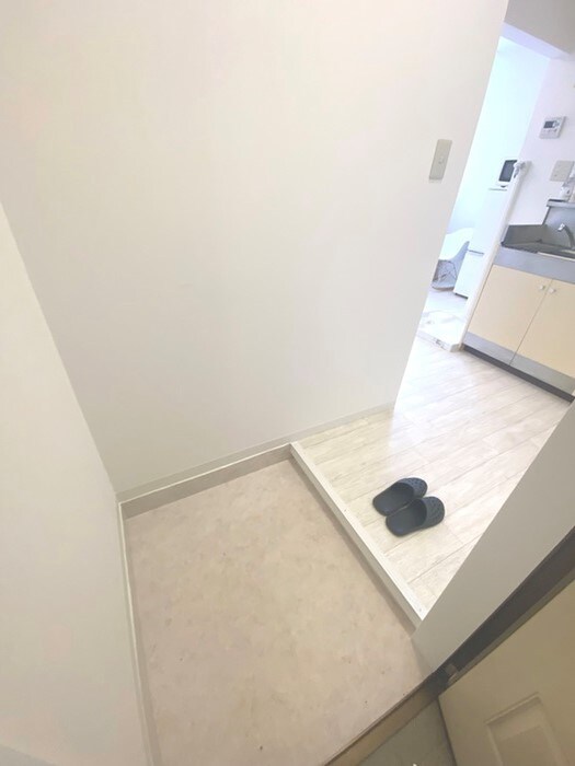 物件内観写真17　(玄関)