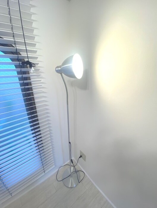 物件内観写真18　(廊下)