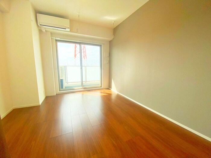 物件内観写真9　(室内からの展望)