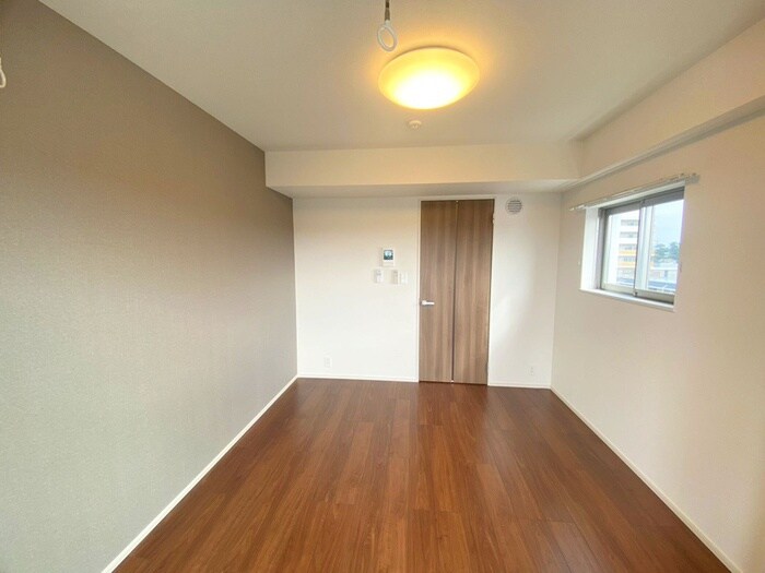 物件内観写真11　(居室)